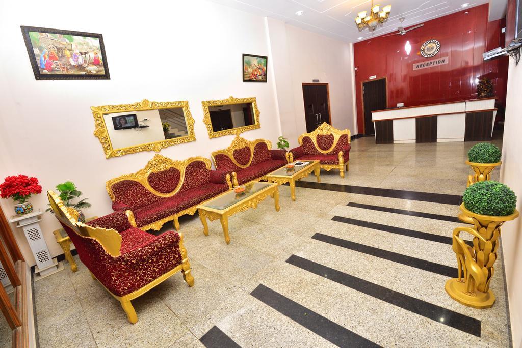Geetanjali Hotel & Motel Bharatpur Buitenkant foto
